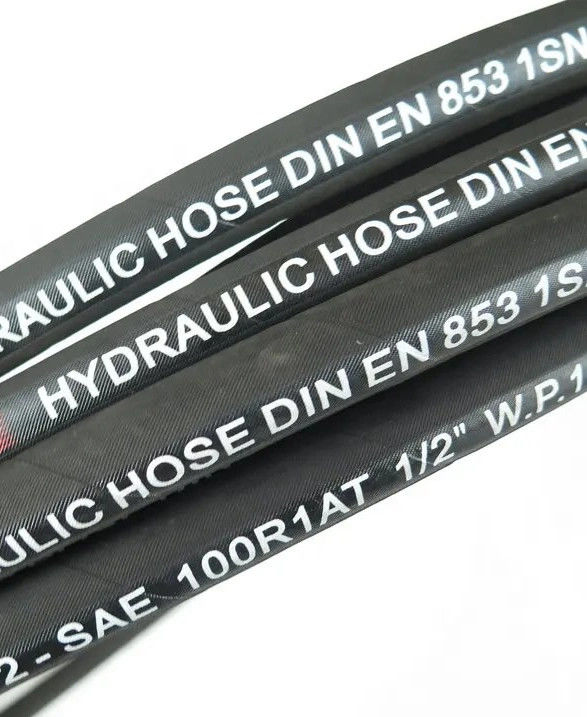 Mesin Crimping Hydraulic Hose En853 1sn dengan lapisan luar minyak hitam dan lapisan dalam tahan minyak