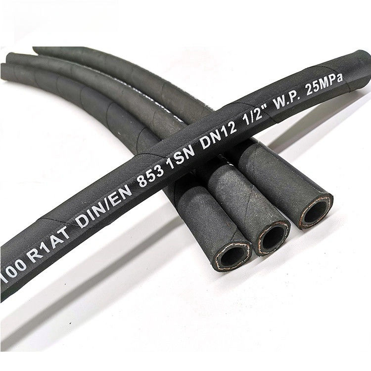 Tekanan tinggi 3/8 1sn Braid Hydraulic Hose Pipe SAE 100r1 En853 Tekanan Minyak bahan bakar industri Selang Selang hidraulik